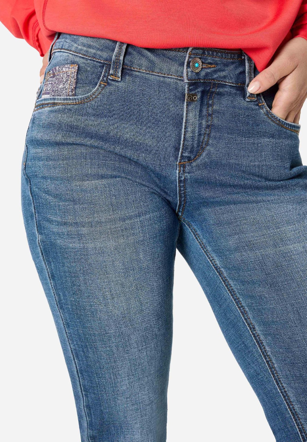 17-10082-40-3805 3532 | Slim LisaTZ
