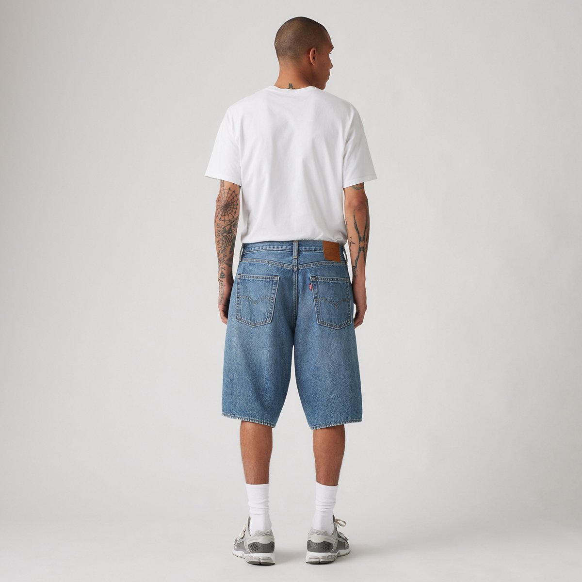 001JM00050 05 | 478 BAGGY SHORTS MY FREQUENCY