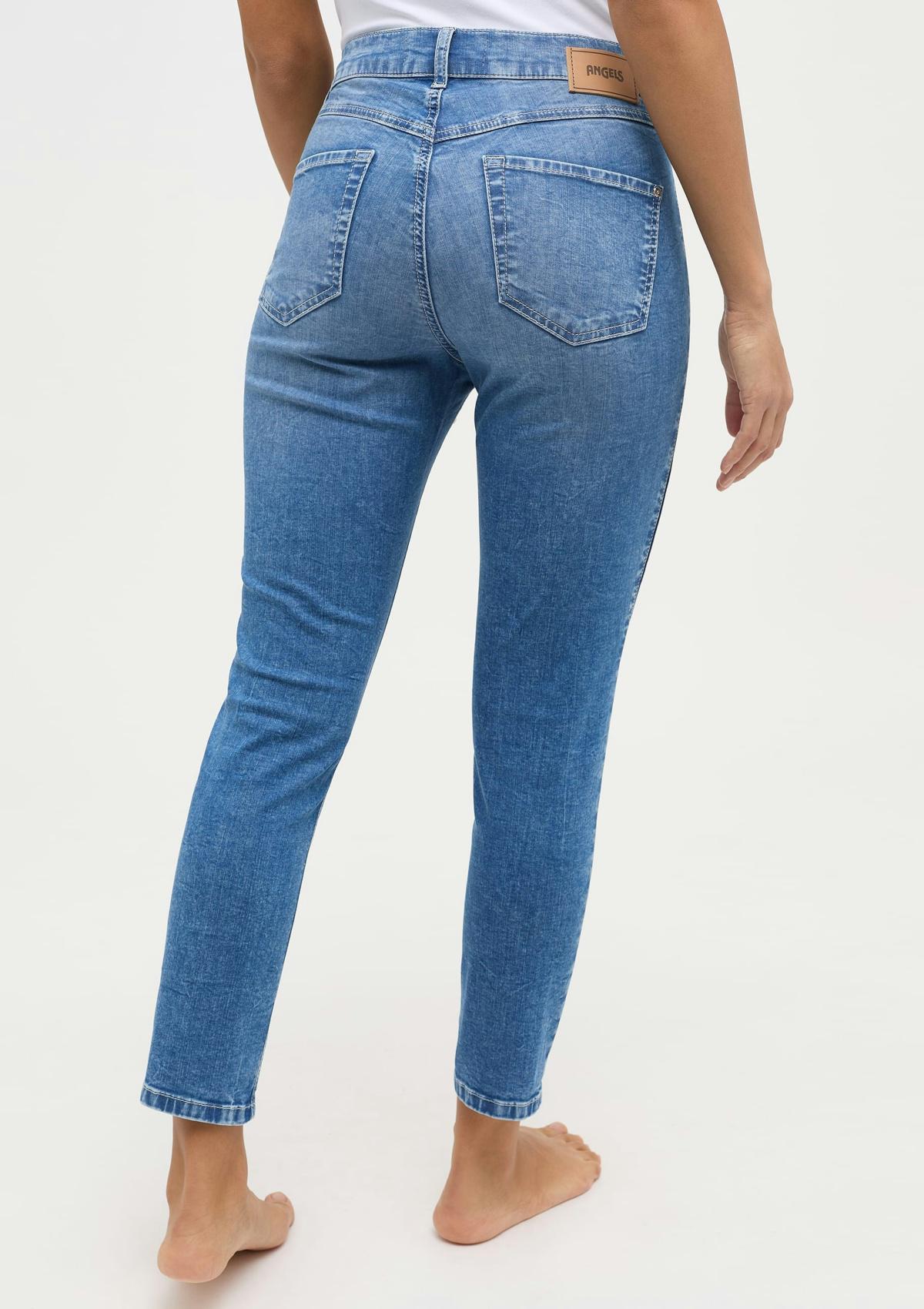 332684407 34758 | Jeans Ornella Seam mit Used-Waschung