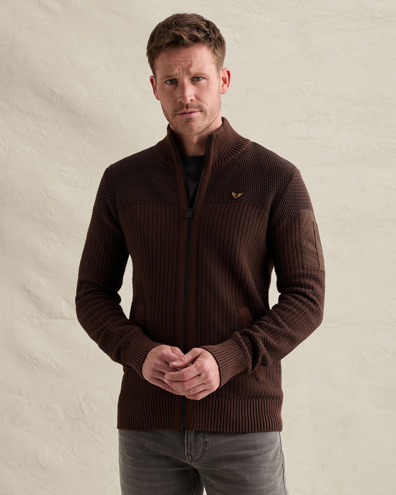PKC2609356 8168-Cappuccino | Strickjacke mit Reißverschluss und Flight-Pocket