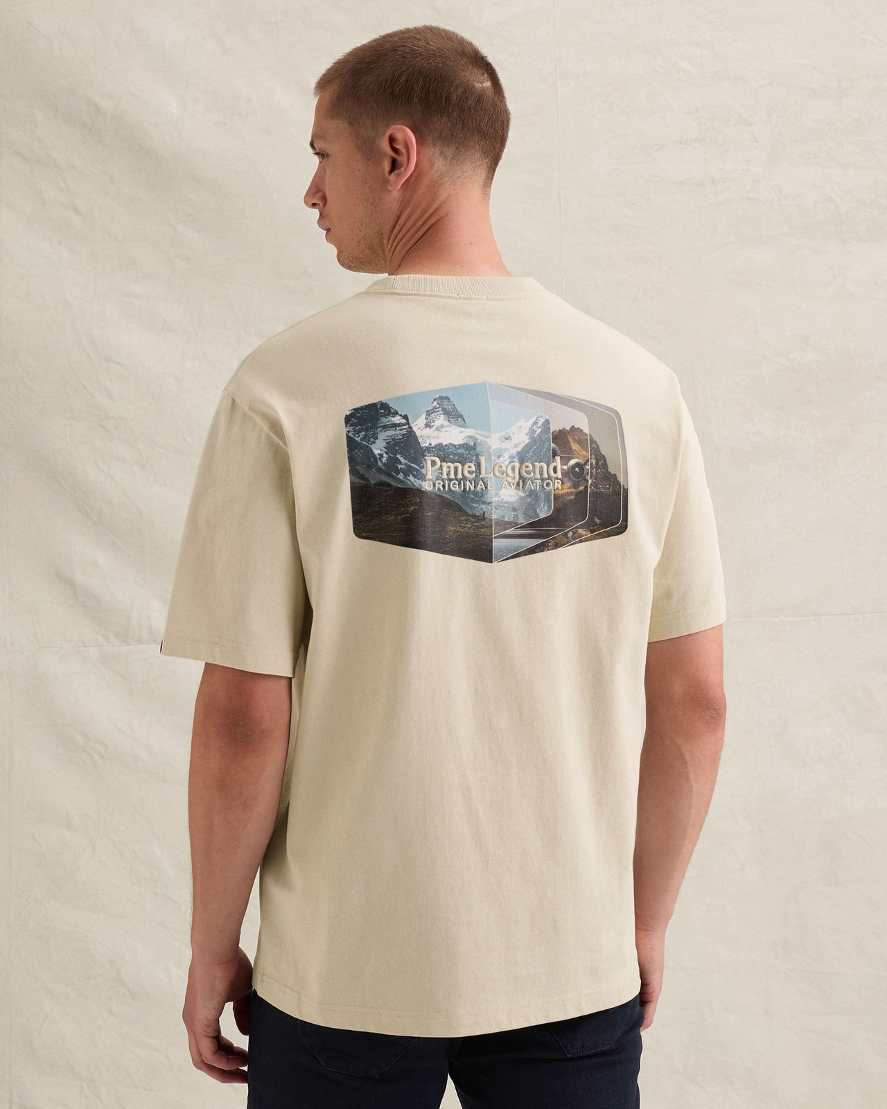 PKC2609352 7013-Bone White | T-Shirt im Relaxed Fit aus 100 % Baumwolle mit Rückenprint