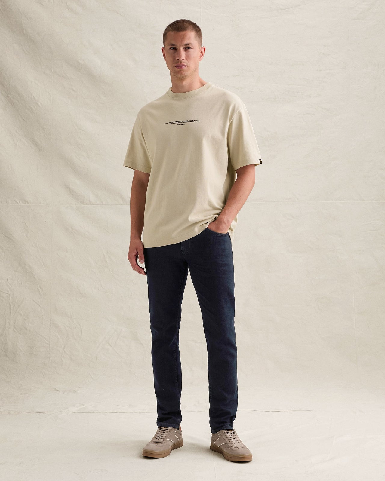 PKC2609352 7013-Bone White | T-Shirt im Relaxed Fit aus 100 % Baumwolle mit Rückenprint
