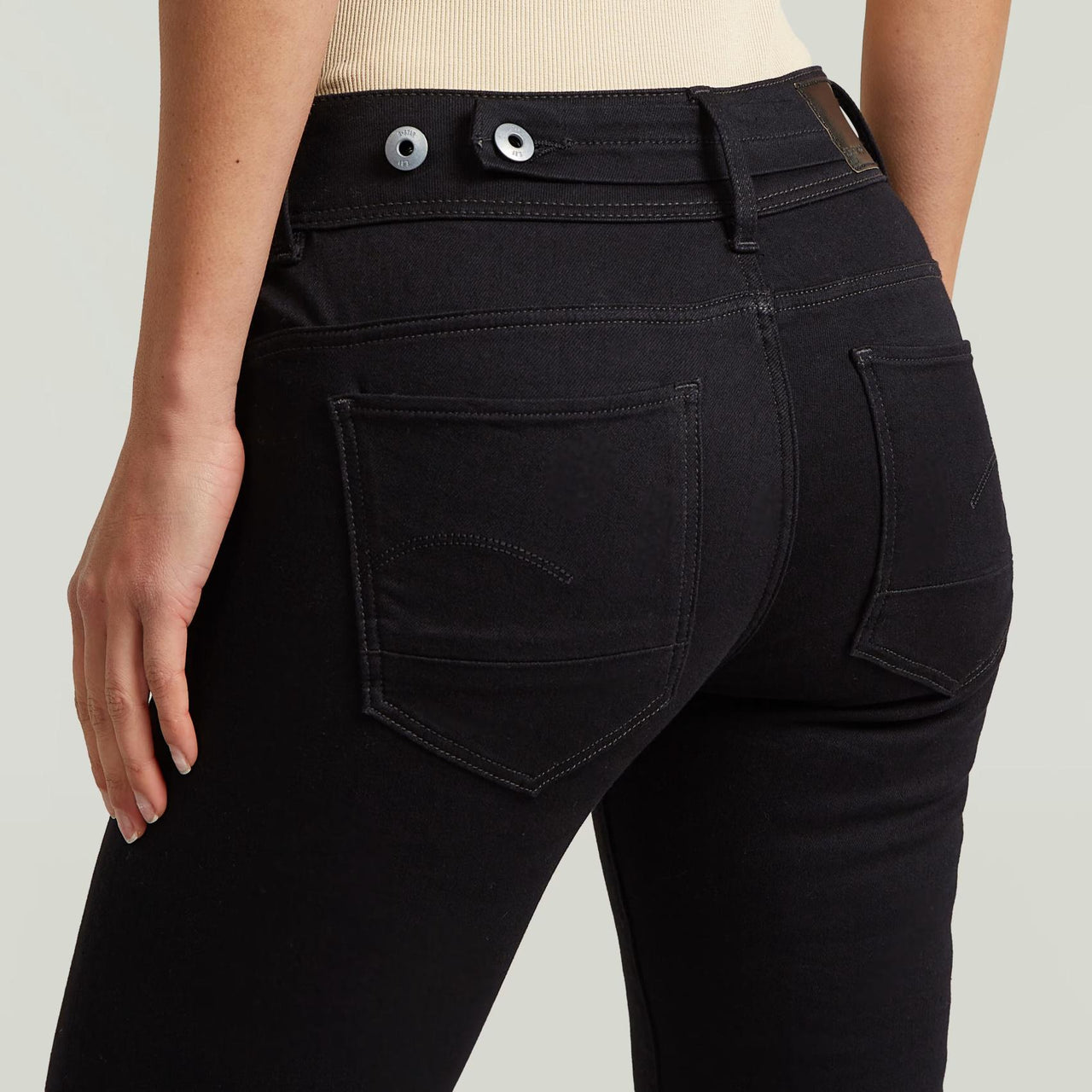 D02153-B964-A810 A810 | Midge Slim Straight Jeans