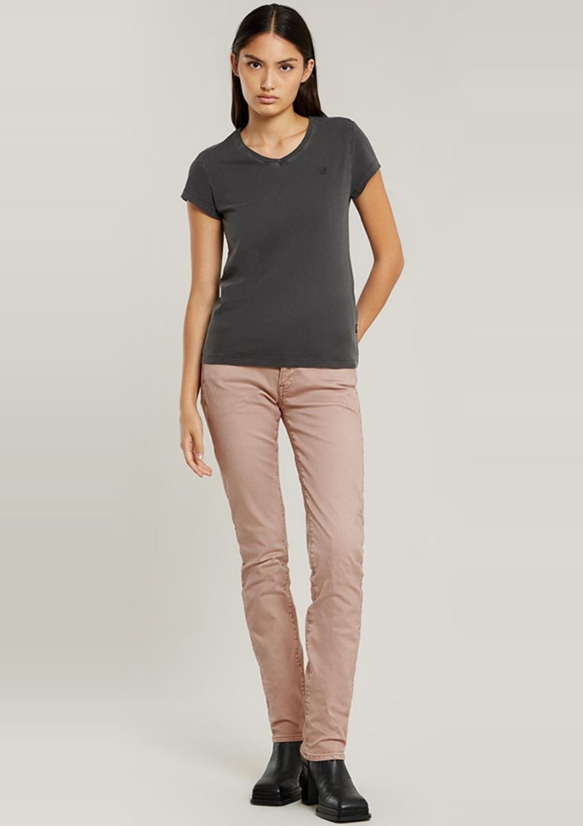 D24533-B059-B564 B564 | Overdyed Eyben Slim V-Neck Top 2.0