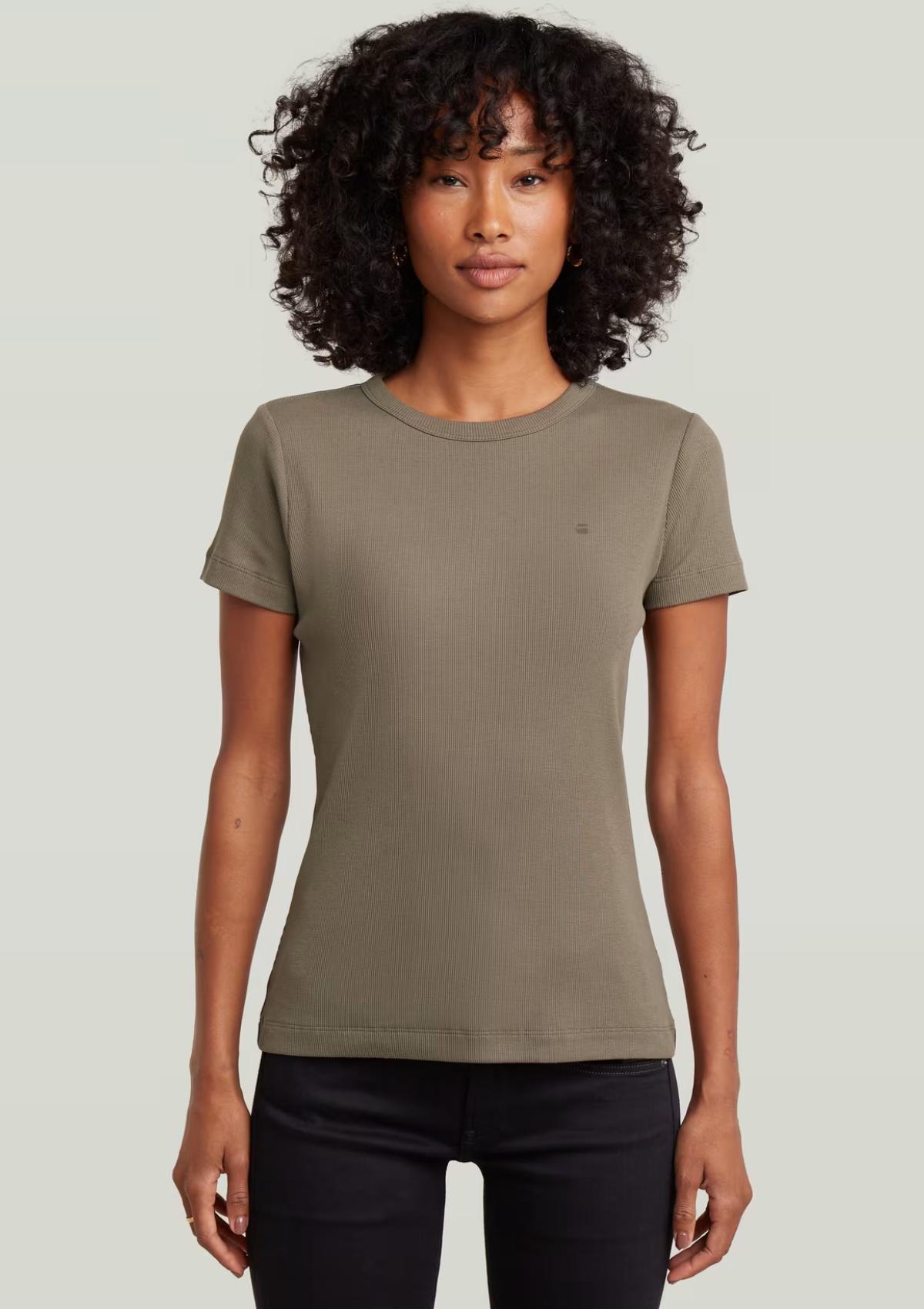 D28716-E527-273 273 | Slim Rib T-Shirt