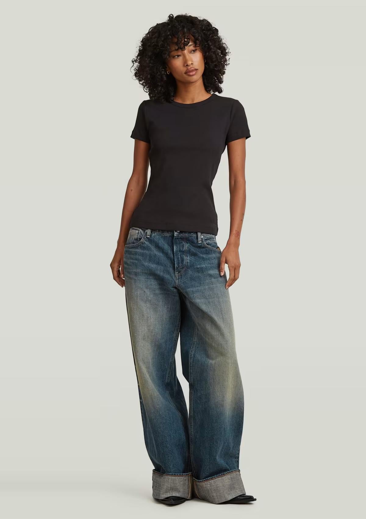 D28716-E527-6484 6484 | Slim Rib T-Shirt