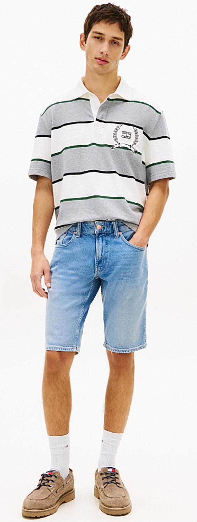 DM0DM22979 1A5 | Ronnie Slim Jeansshorts mit Whisker-Effekt