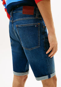 Thumbnail for DM0DM22980 1BK | Ronnie Slim Jeans-Shorts mit Fade-Effekt