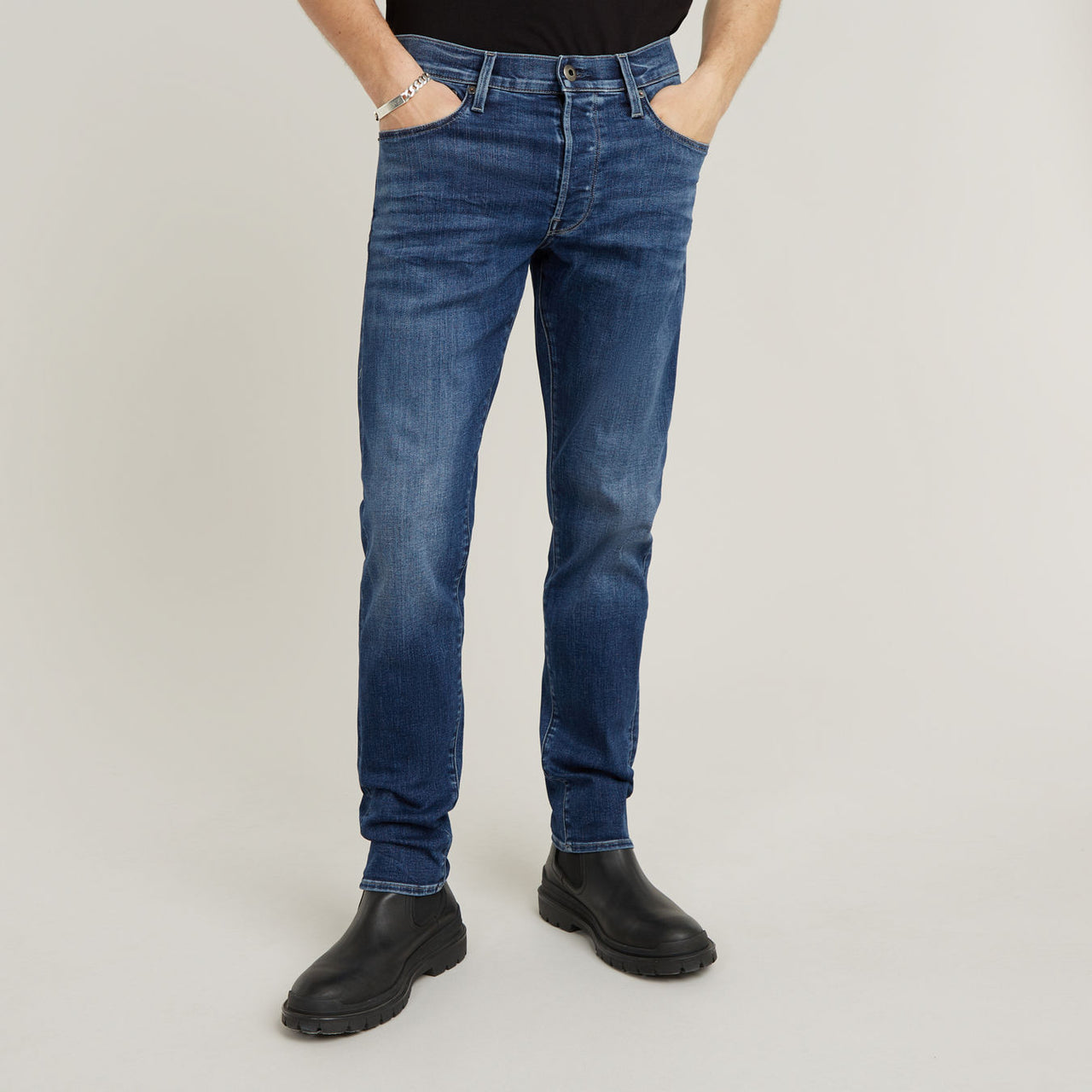 D25742-8968-071 071 | 3301 Slim Jeans