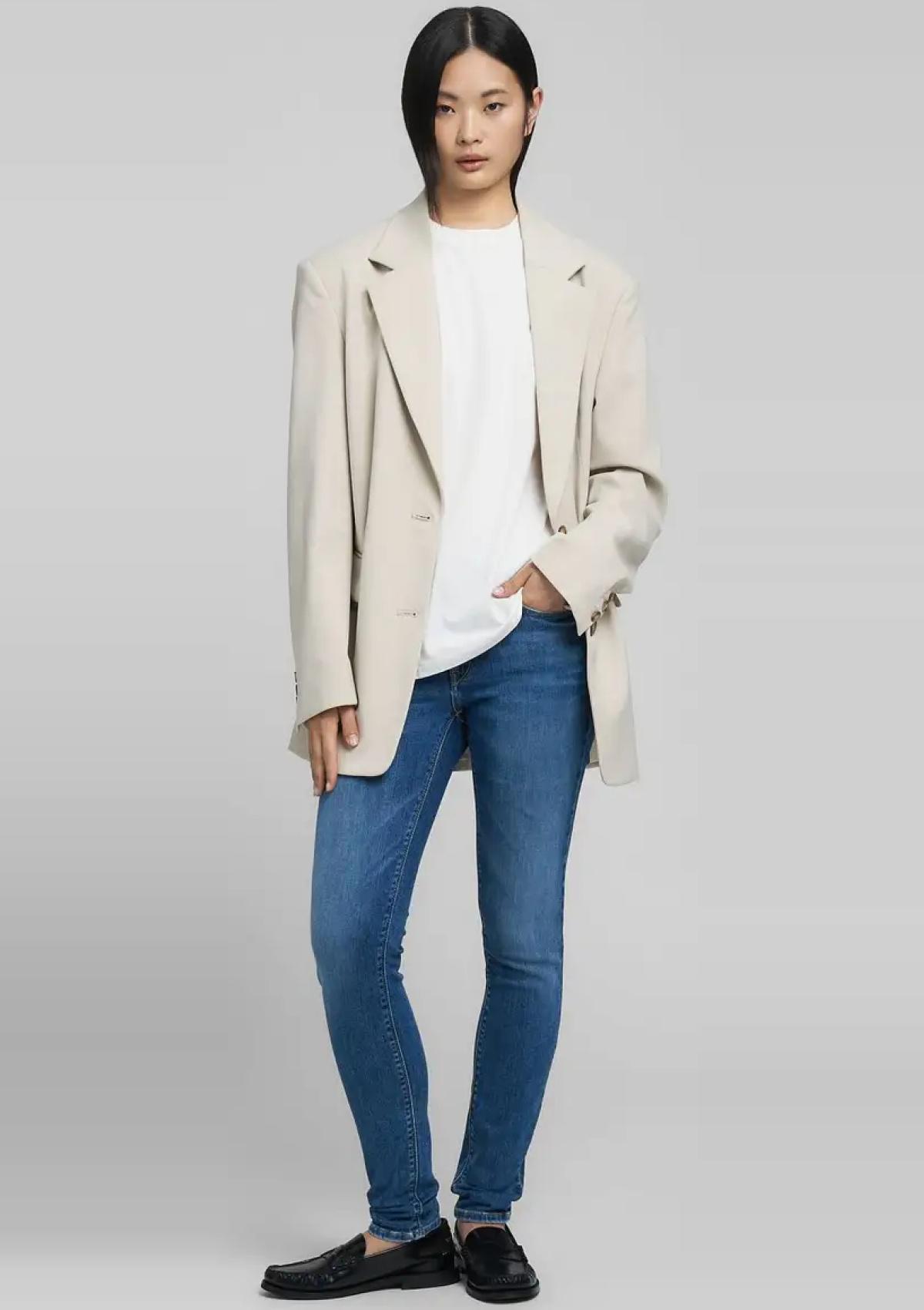WH689-69D 935-009 009 | SKINNY-FIT-JEANS NEW LUZ